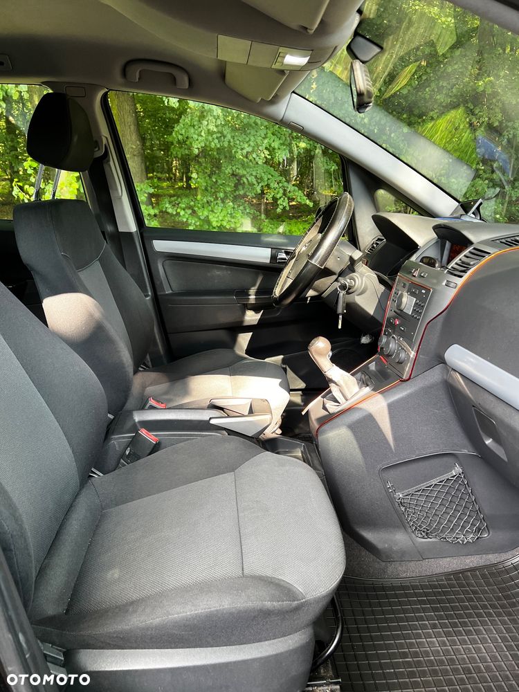 Opel Zafira 1.6 Enjoy - 6