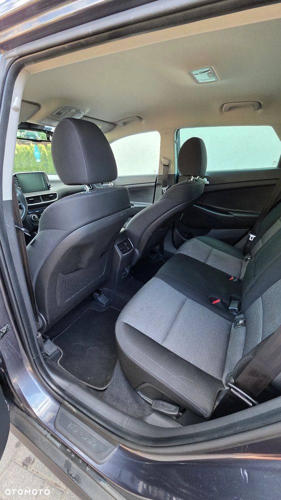 Hyundai Tucson blue 1.6 CRDi 2WD Pure - 15