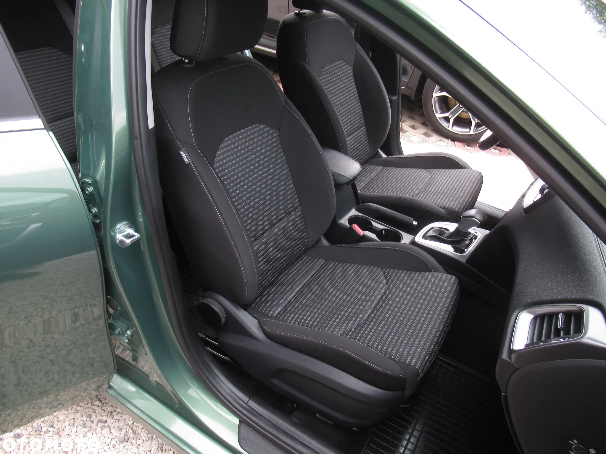 Kia Ceed 1.5 T-GDI M DCT - 10