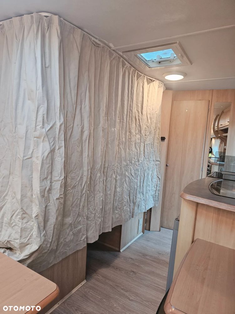 Hobby STERLING. WŁĄCZ FILMIK !!! 4 os. 2 SYPIALNIE. ŁÓŻKO PIĘTROWE. DUŻA ŁAZIENKA. NOWY SOLAR - 34