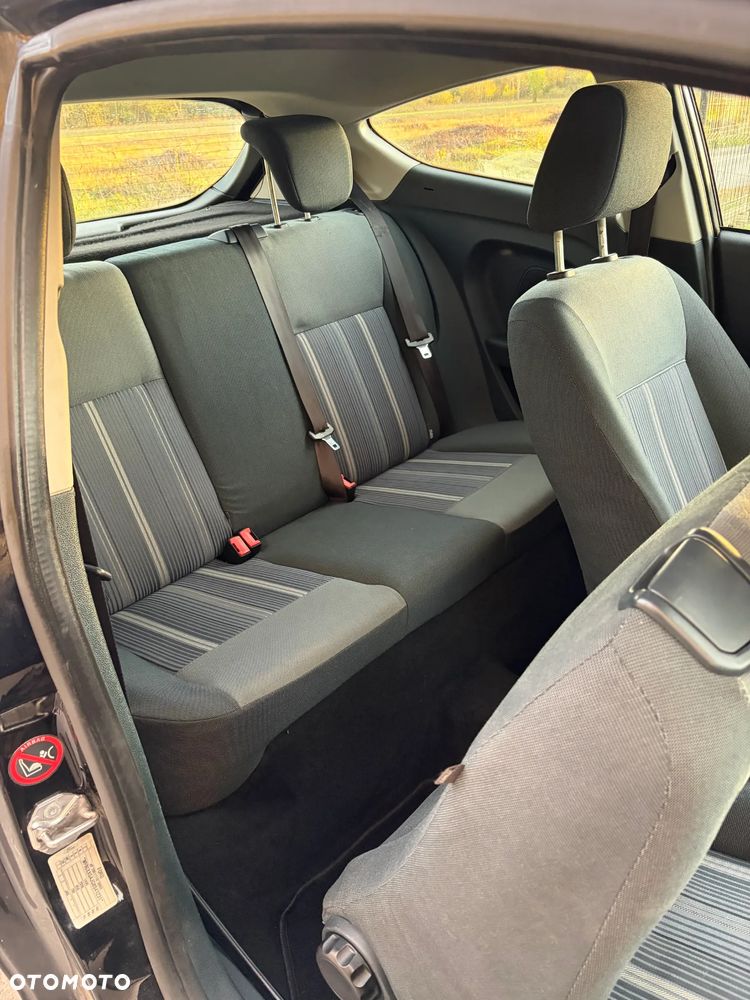 Ford Fiesta 1.25 Trend EU5 - 12