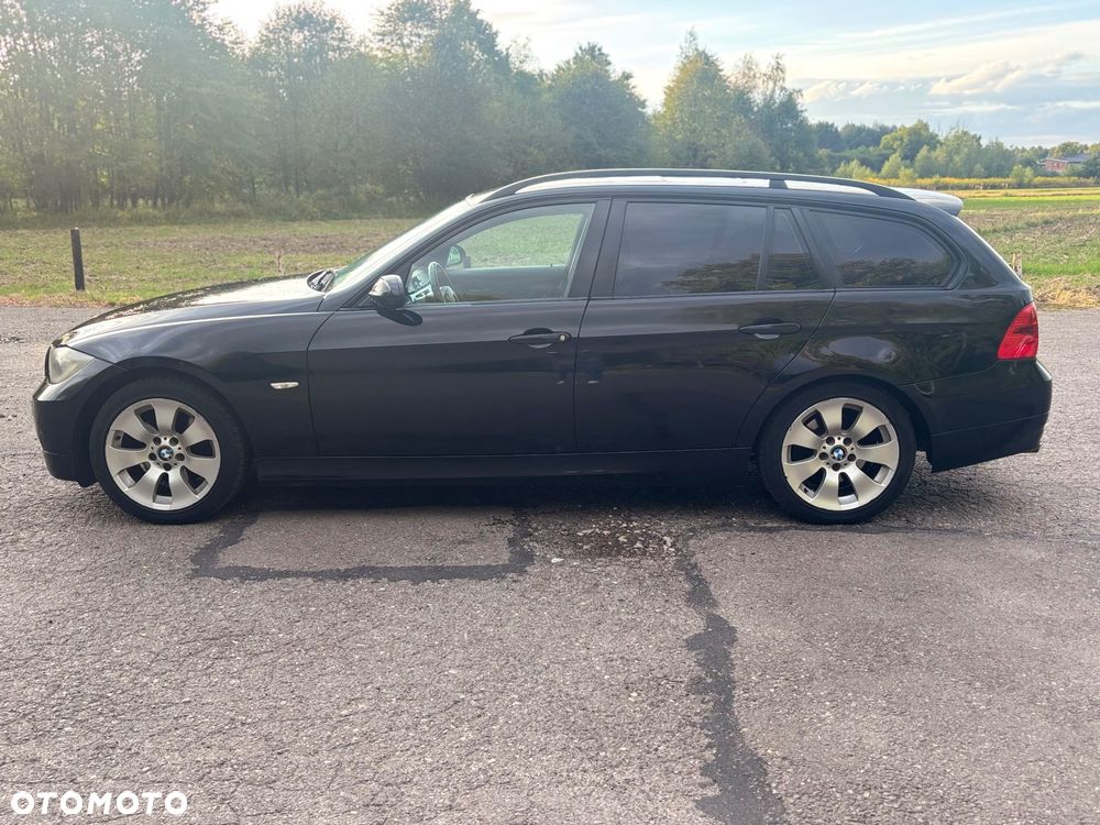 BMW Seria 3 318d - 2