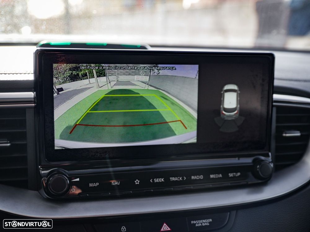 Kia XCeed 1.6 GDi PHEV First Edition - 32