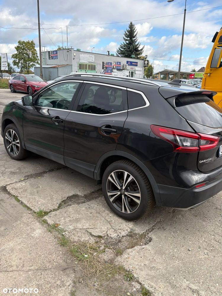 Nissan Qashqai 2017 photo 2
