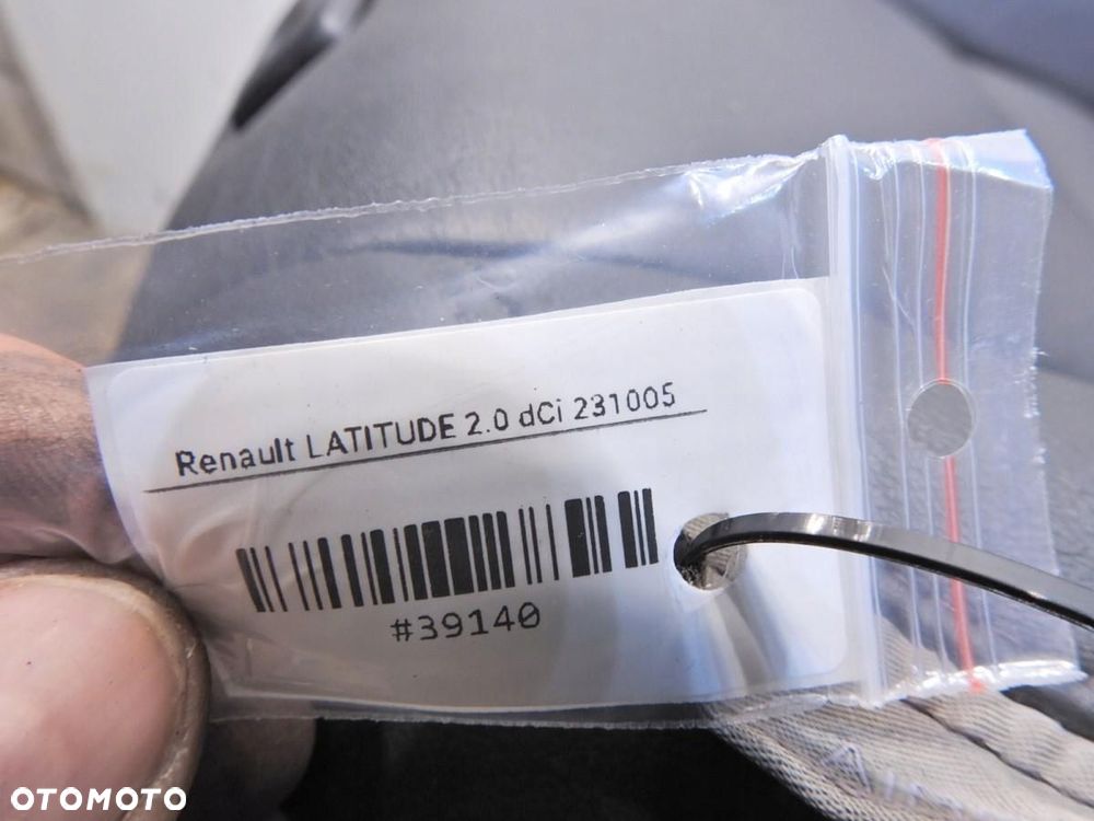 FOTEL PRAWY PRZÓD PODGRZEWANY RENAULT LATITUDE - 5