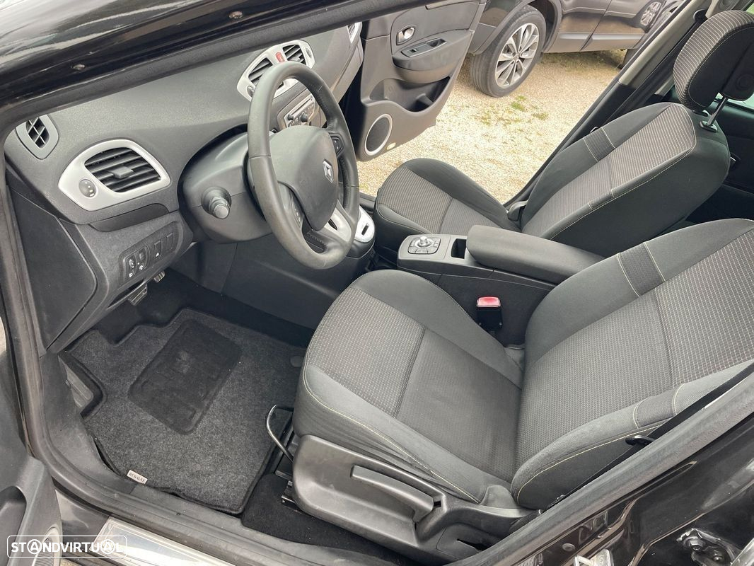 Renault Scénic 1.5 dCi Dynamique S EDC - 26
