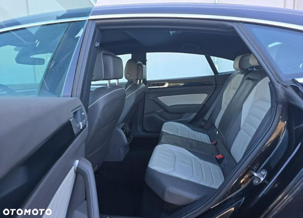 Volkswagen Arteon 2.0 TSI 4Motion R-Line DSG - 11