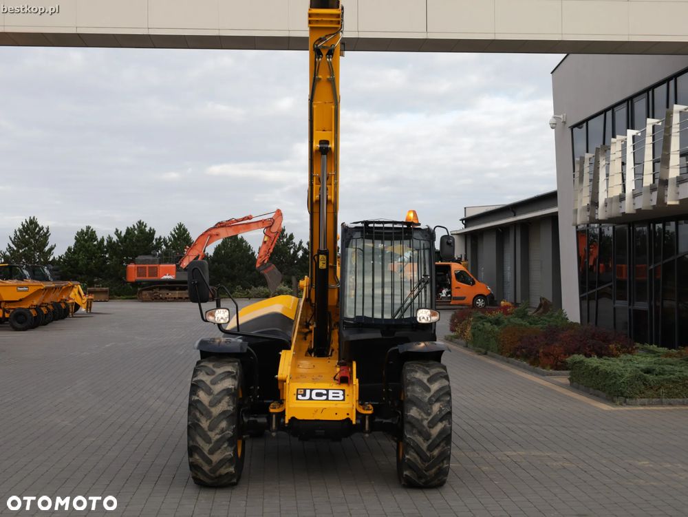 JCB 535-95 - 13