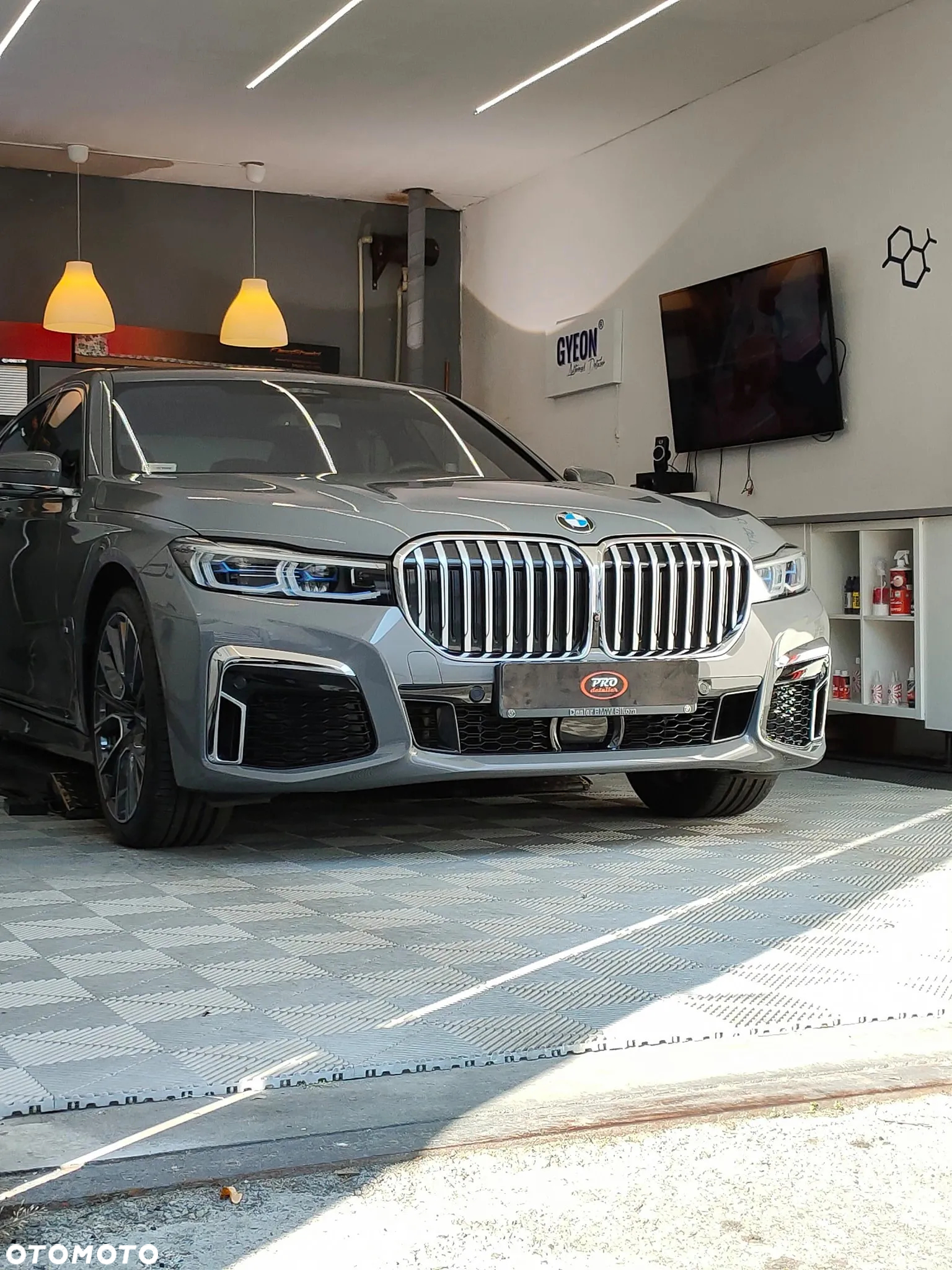 BMW Seria 7 740Li xDrive - 10