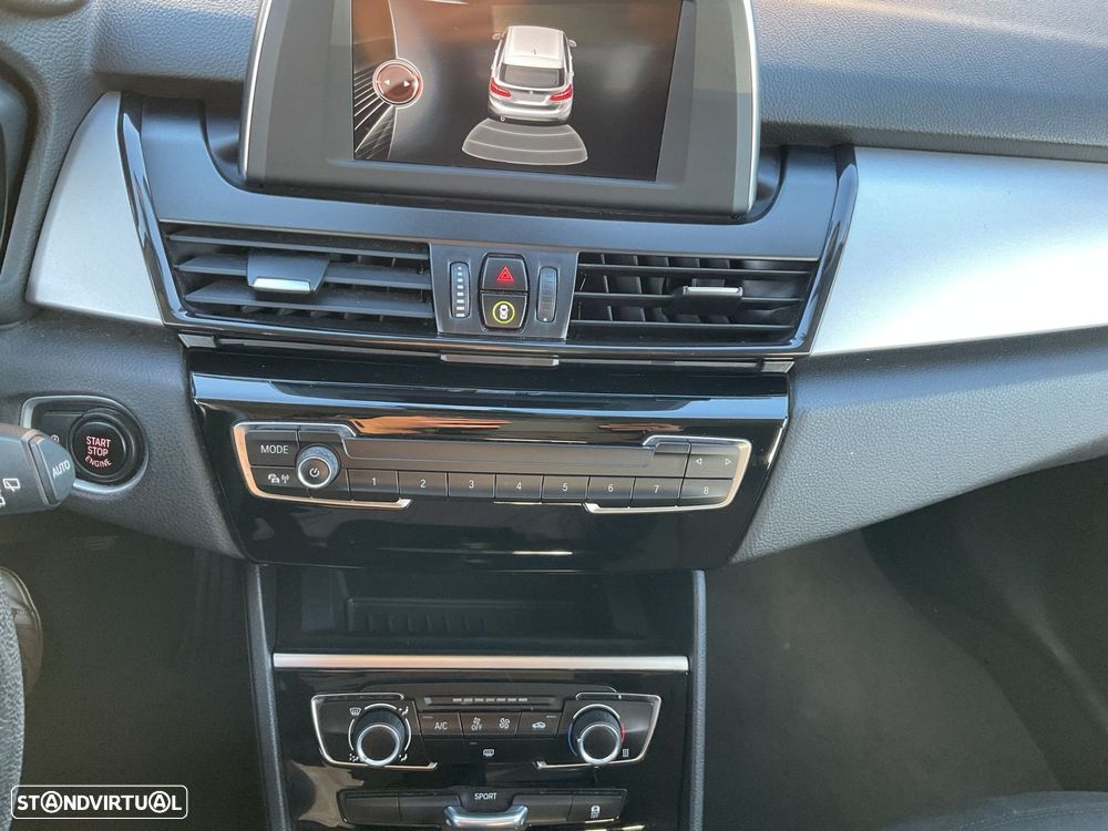 BMW 216 Active Tourer d - 27