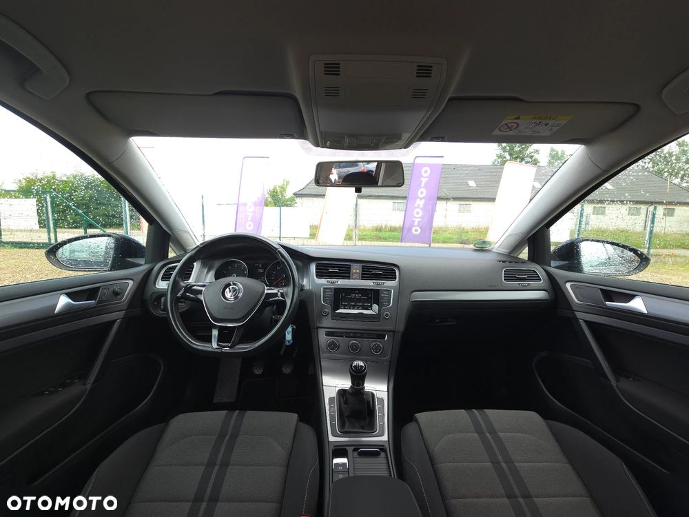 Volkswagen Golf 1.2 TSI BMT Trendline - 33