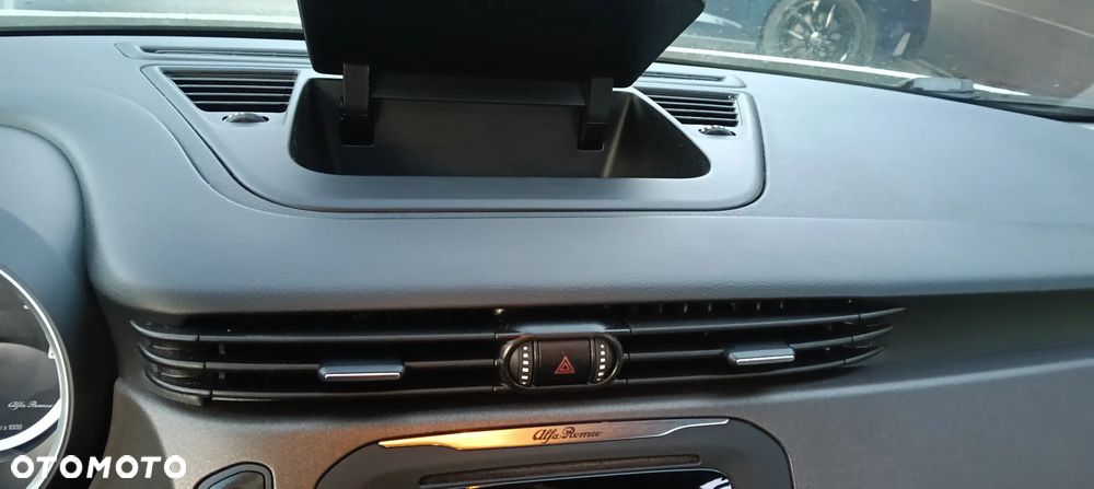 Alfa Romeo Giulietta 2.0 JTDM - 19