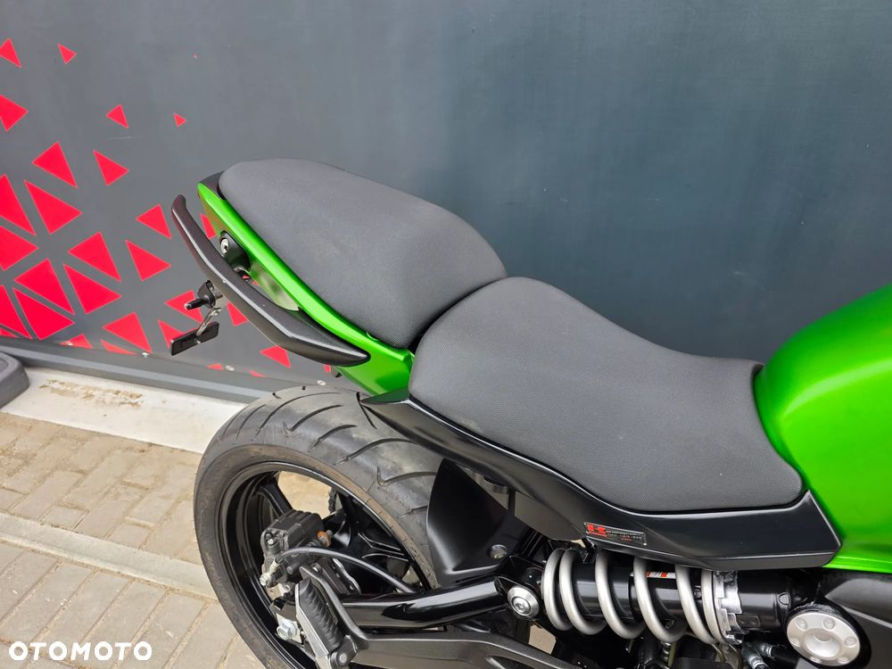 Kawasaki ER - 8