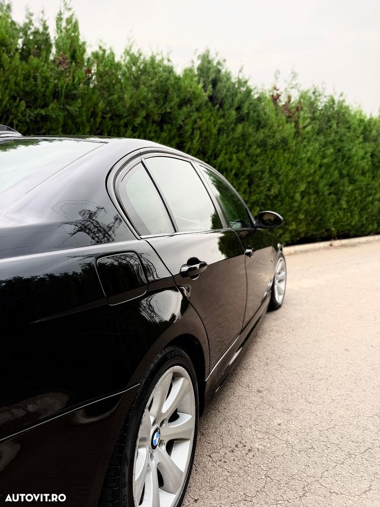 BMW Seria 3 320d - 3