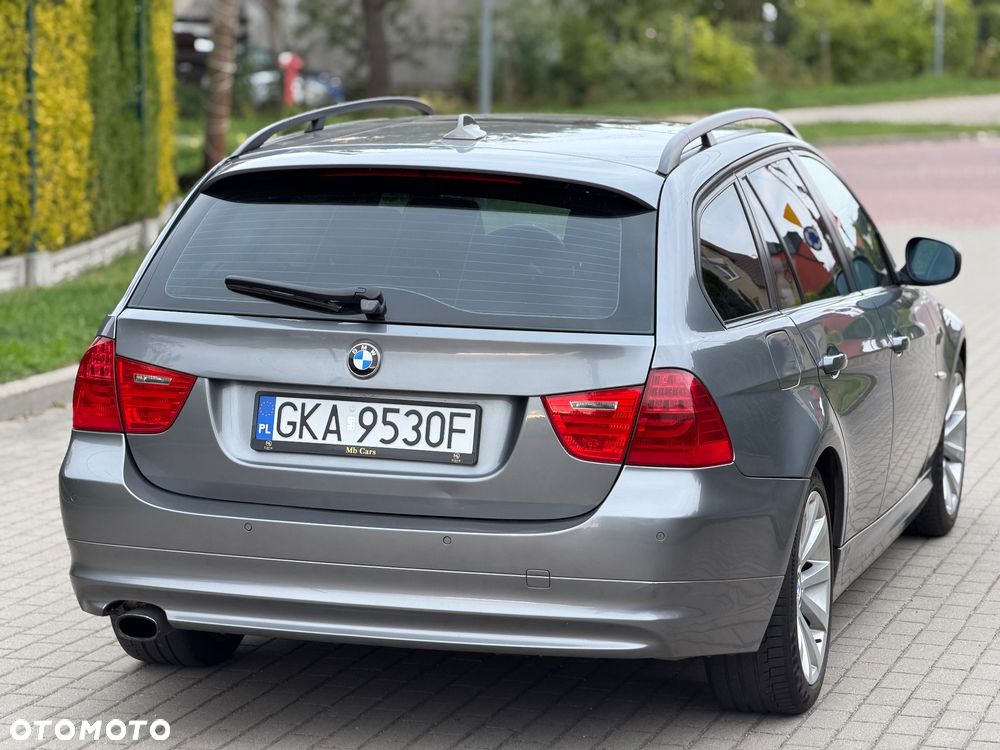 BMW Seria 3 320d - 39