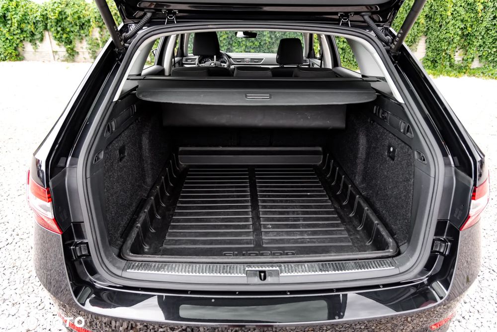 Skoda Superb 1.8 TSI DSG Ambition - 20