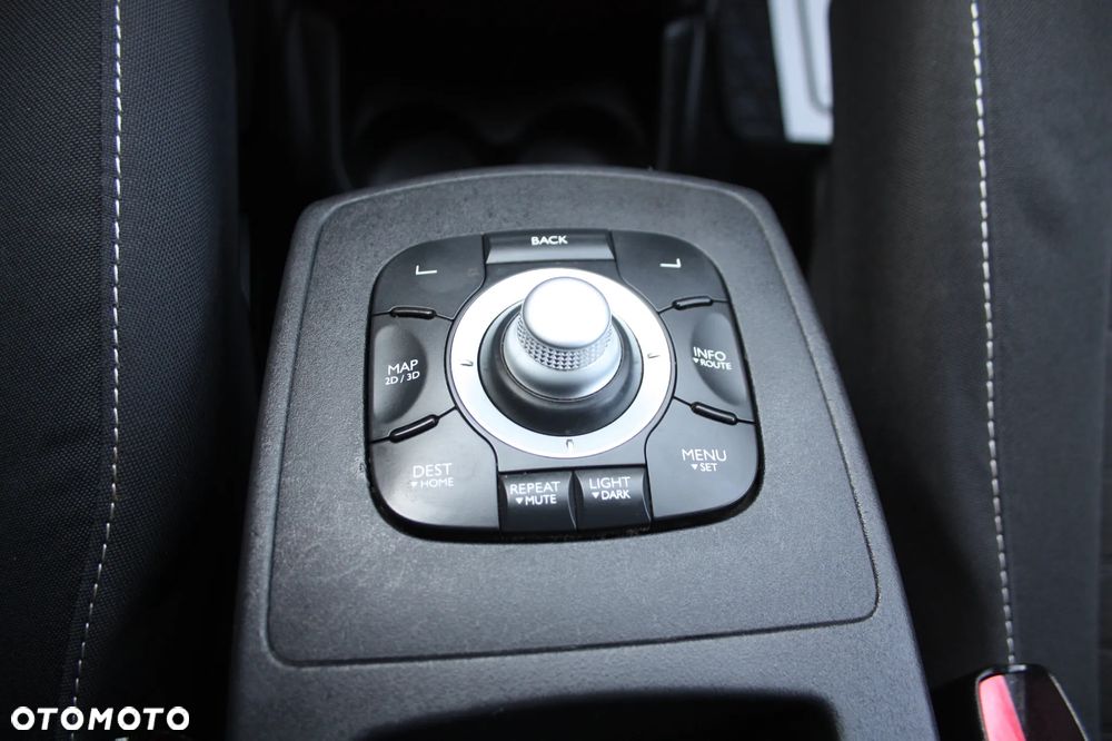 Renault Scenic Energy dCi 110 S&S Dynamique - 17