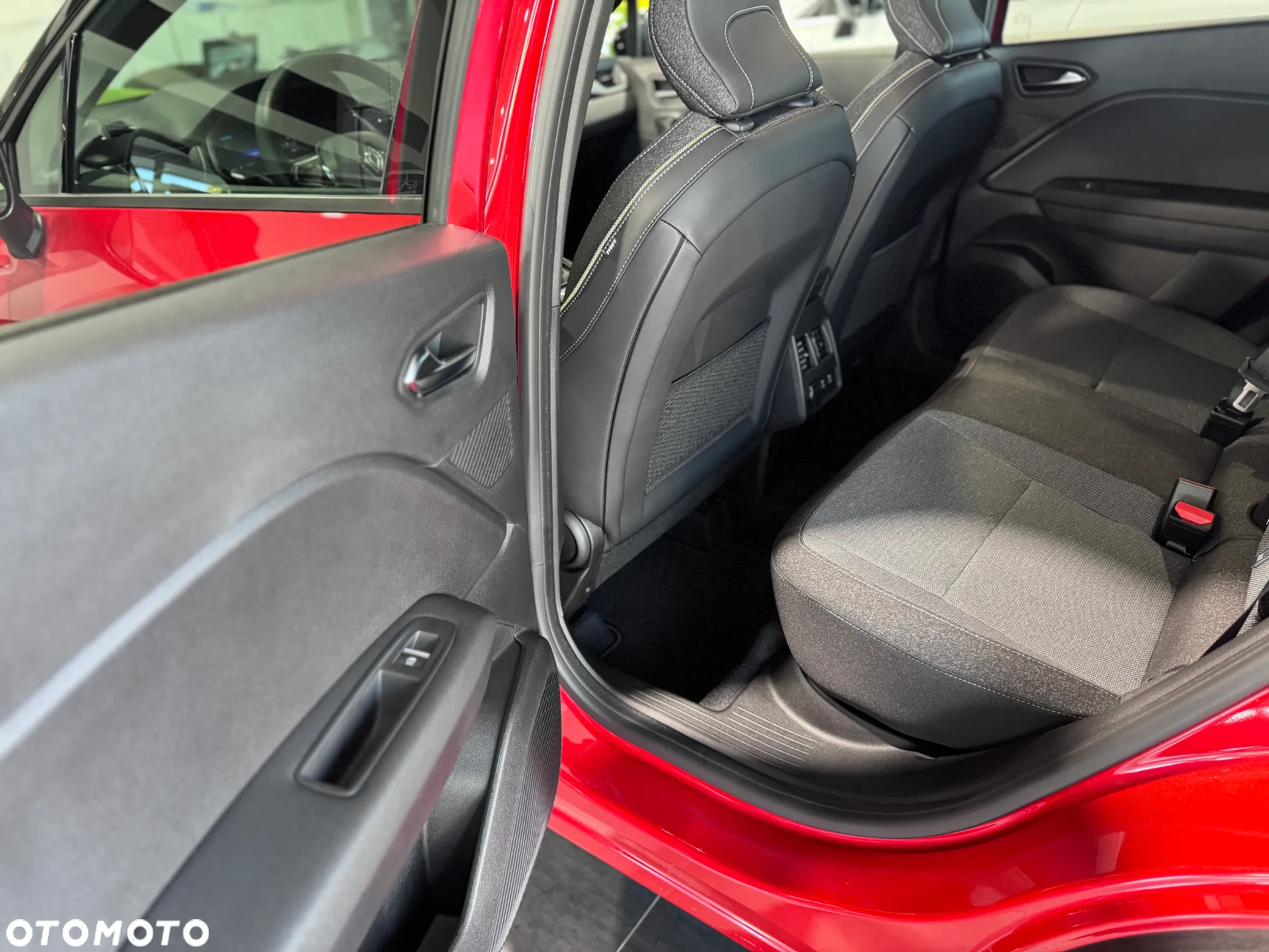 Renault Captur - 14