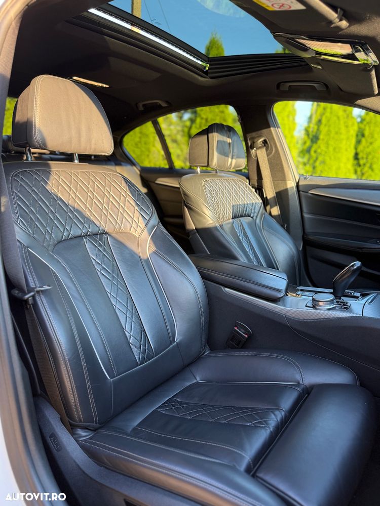 BMW 5 Series 2019 — imagine 4