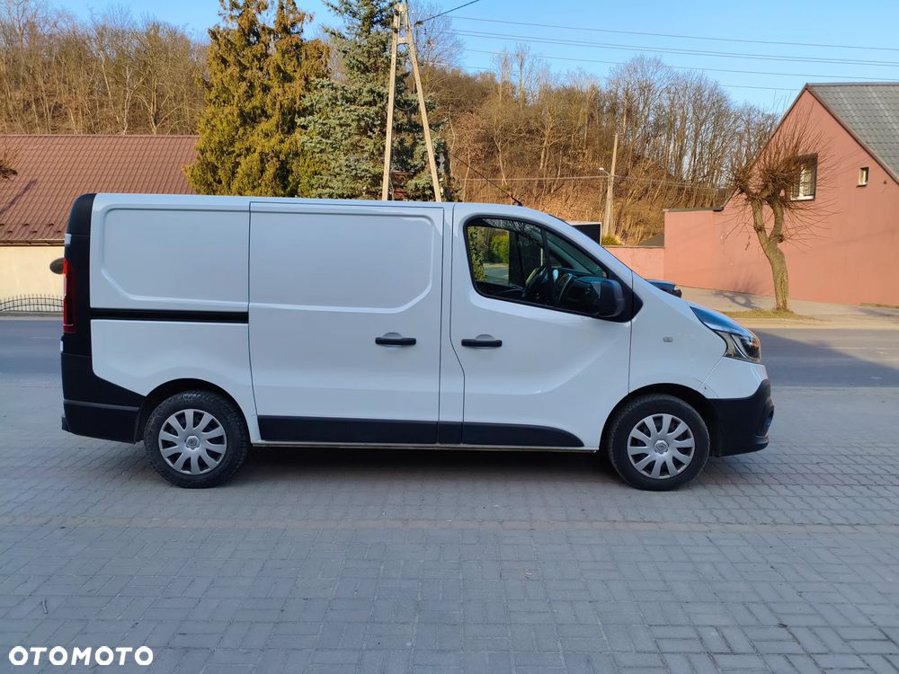Renault Trafic - 2