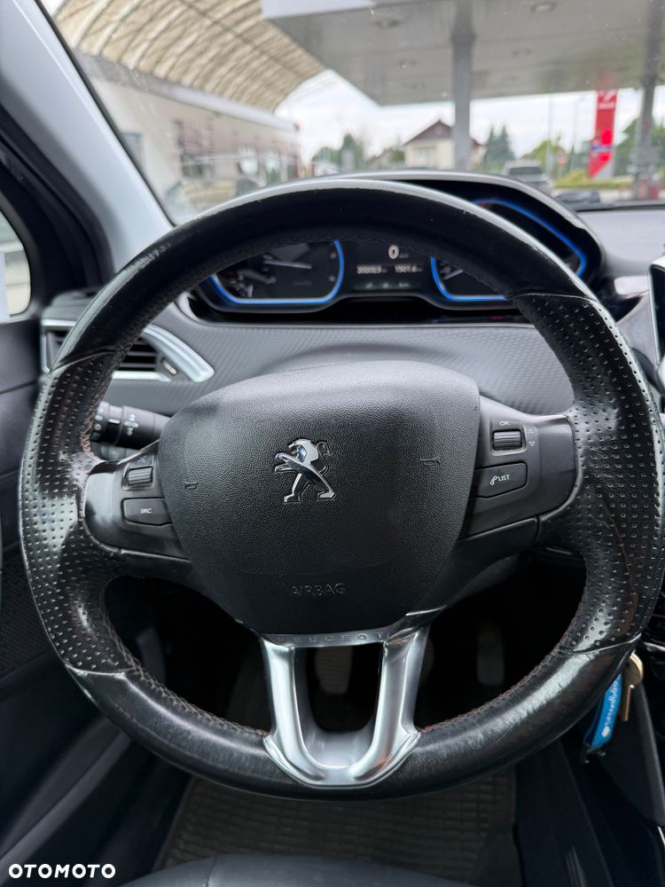 Peugeot 2008 1.6 BlueHDi Crossway S&S - 20