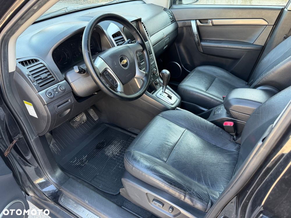 Chevrolet Captiva 2.0 4WD 7 Sitzer Automatik LT Exclusive - 8
