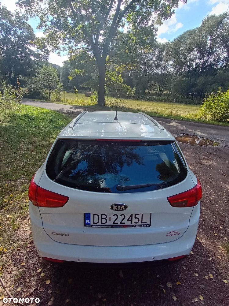 Kia Ceed 1.6 GDI Platinum Edition - 25