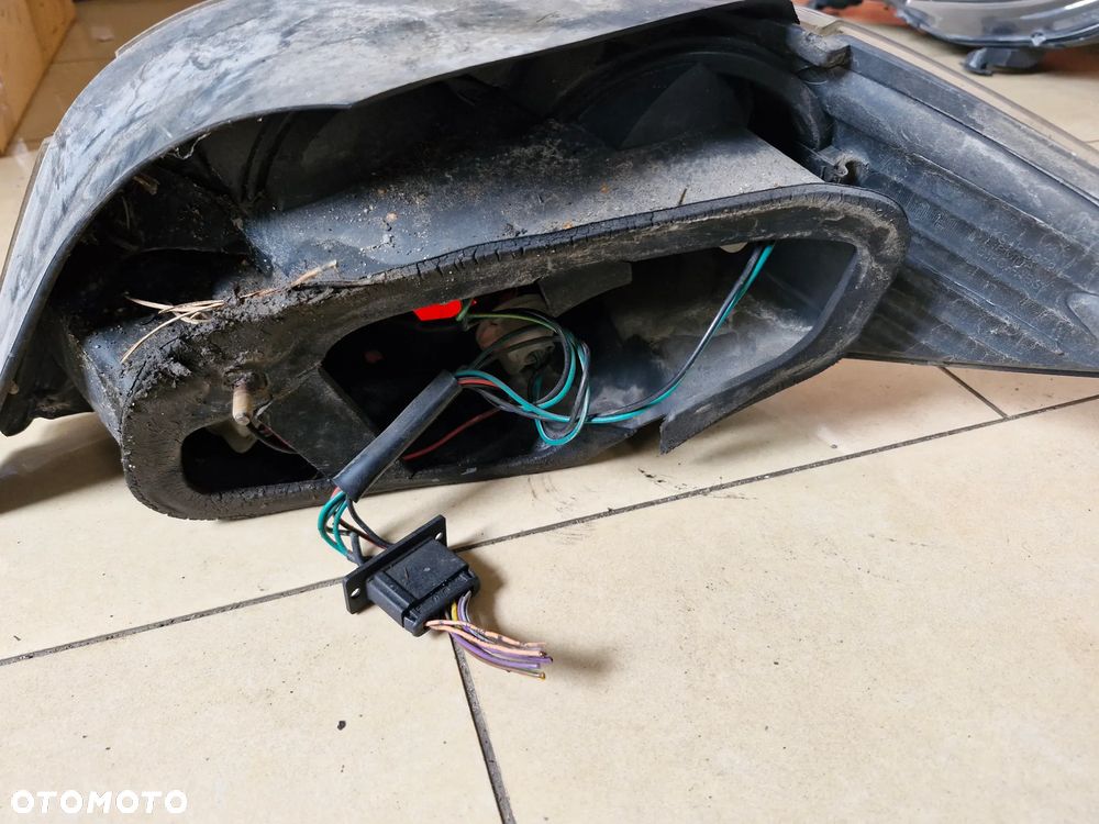 Lampa lampy tył Peugeot 307 HB KOMPLET - 4