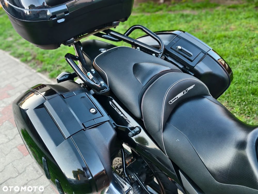 Honda CBF - 8