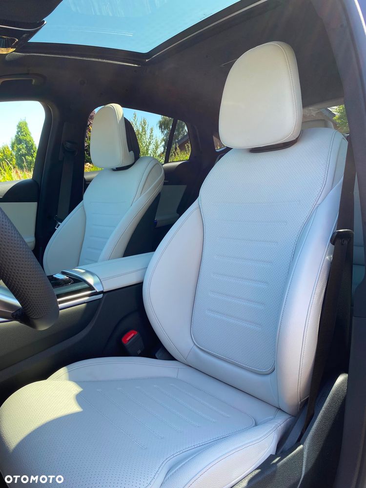 Mercedes-Benz GLC 200 mHEV 4-Matic AMG Line - 12