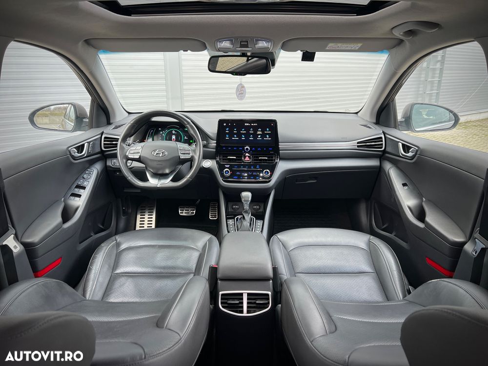 Hyundai IONIQ Plug-in-Hybrid 1.6 GDI Premium - 9