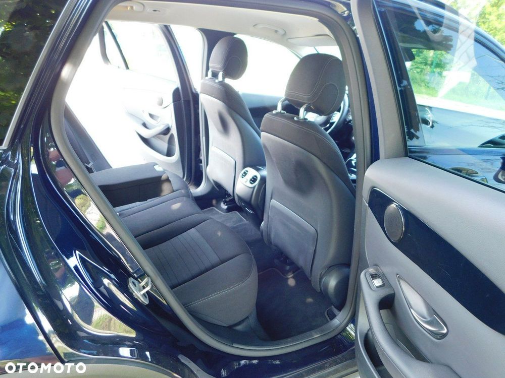 Mercedes-Benz GLC - 14