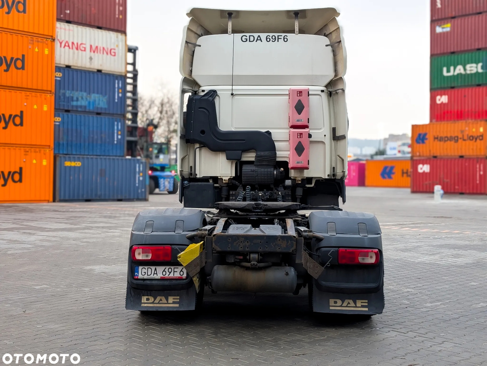 DAF CF - 4