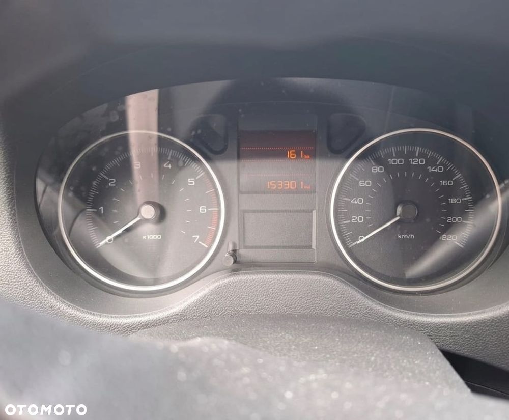 Peugeot 301 1.6 VTi Active - 4
