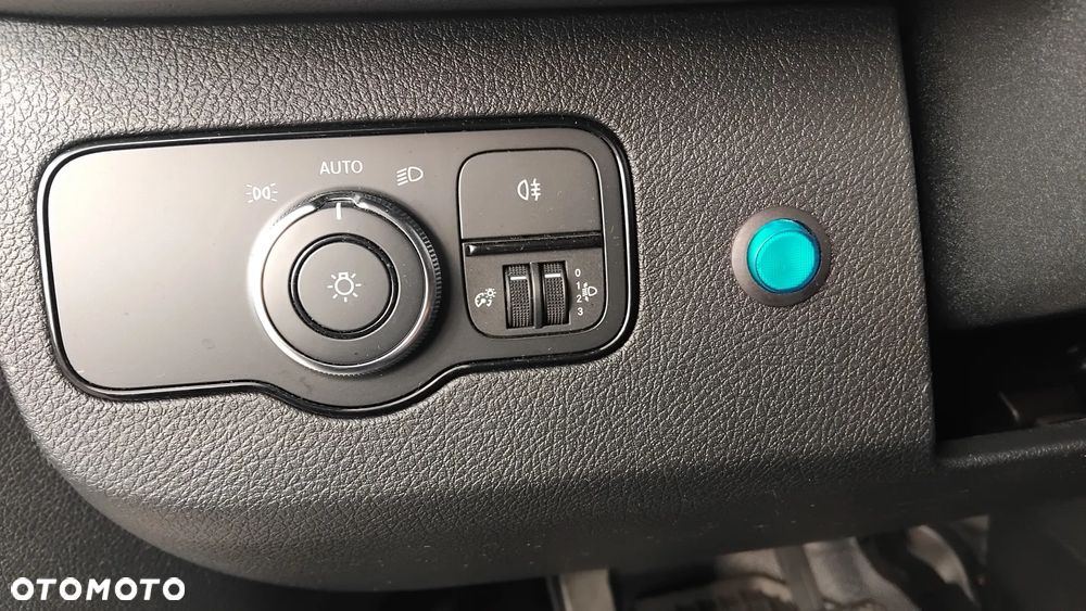 Mercedes-Benz SPRINTER - 28