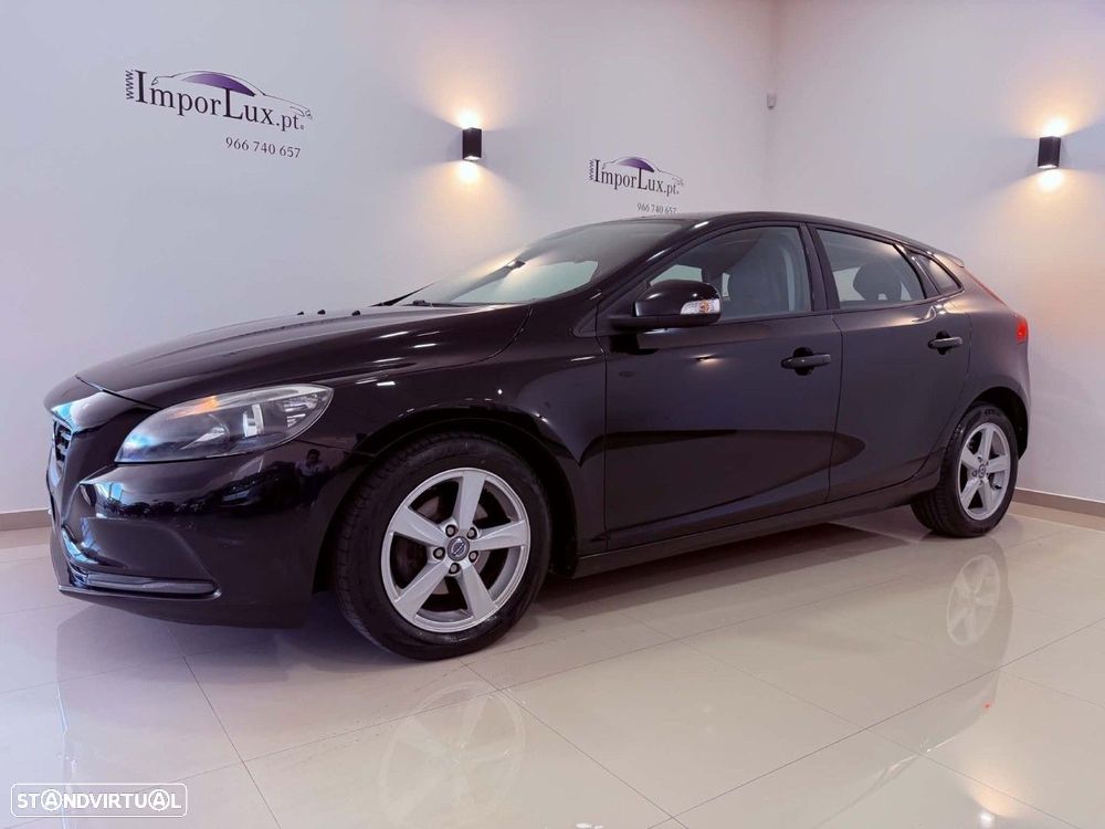 Volvo V40 1.6 D2 Kinetic - 1