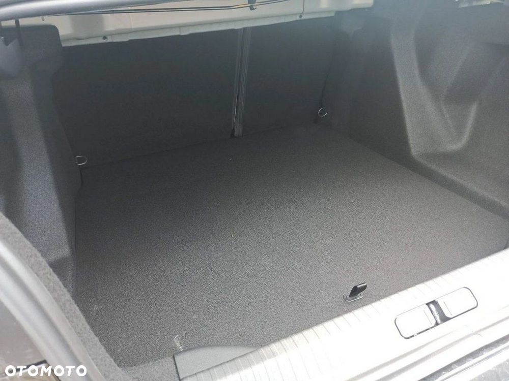 Citroën C4X 1.2 mHEV Plus eDCT6 - 25