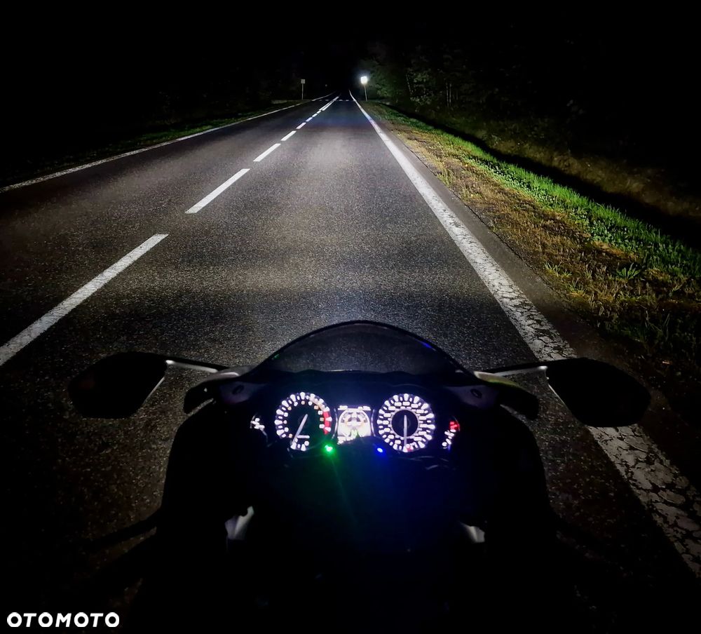 Suzuki Hayabusa - 8