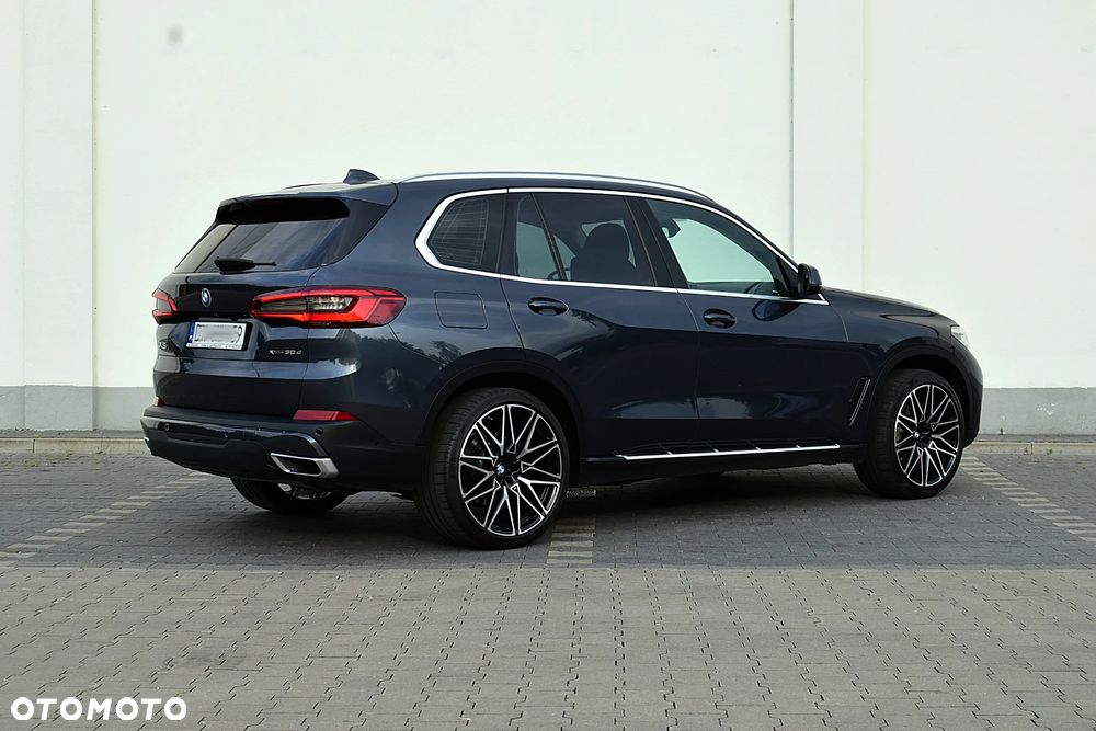 BMW X5 xDrive30d - 28