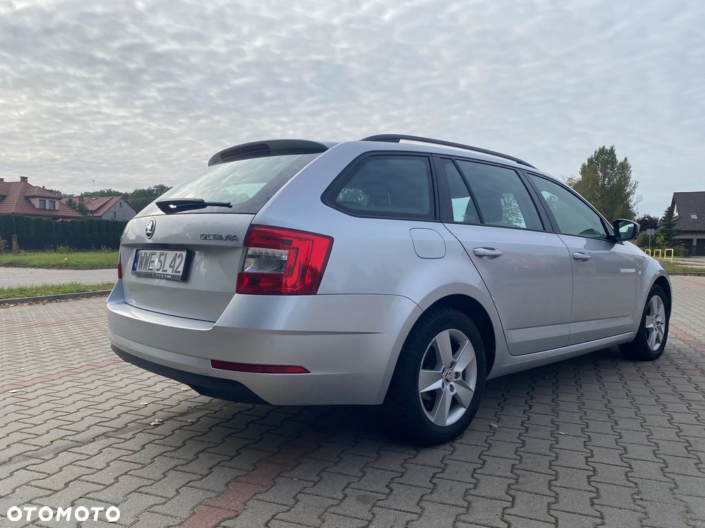 Skoda Octavia 1.6 TDI Ambition - 6