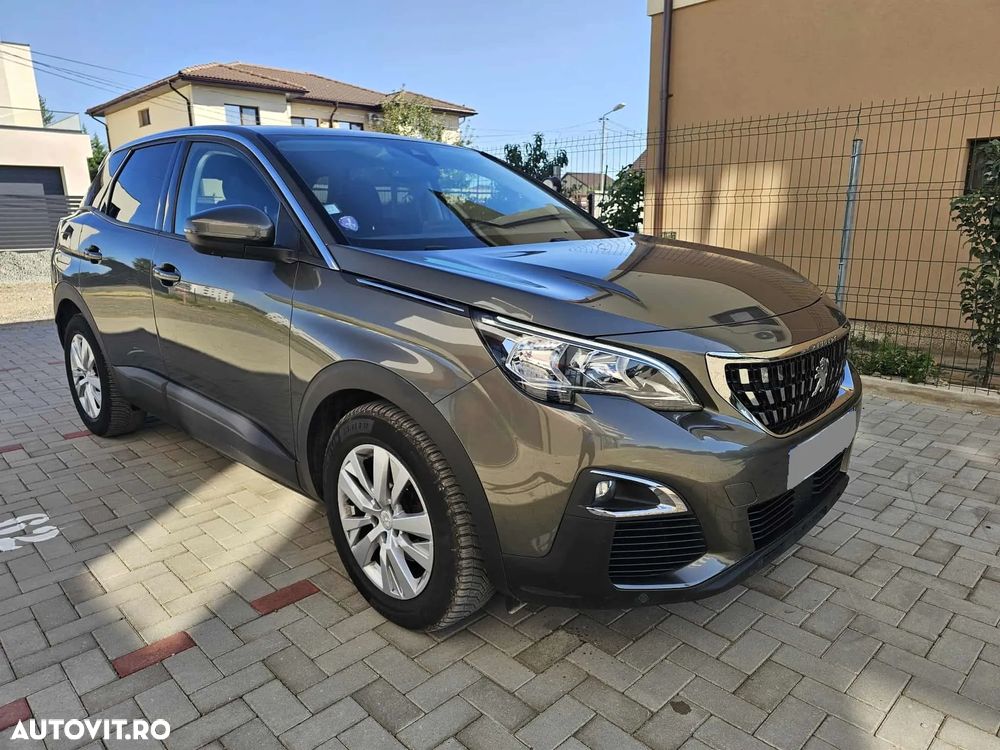 Peugeot 3008 PureTech 130 Stop & Start GPF EAT8 Allure - 3