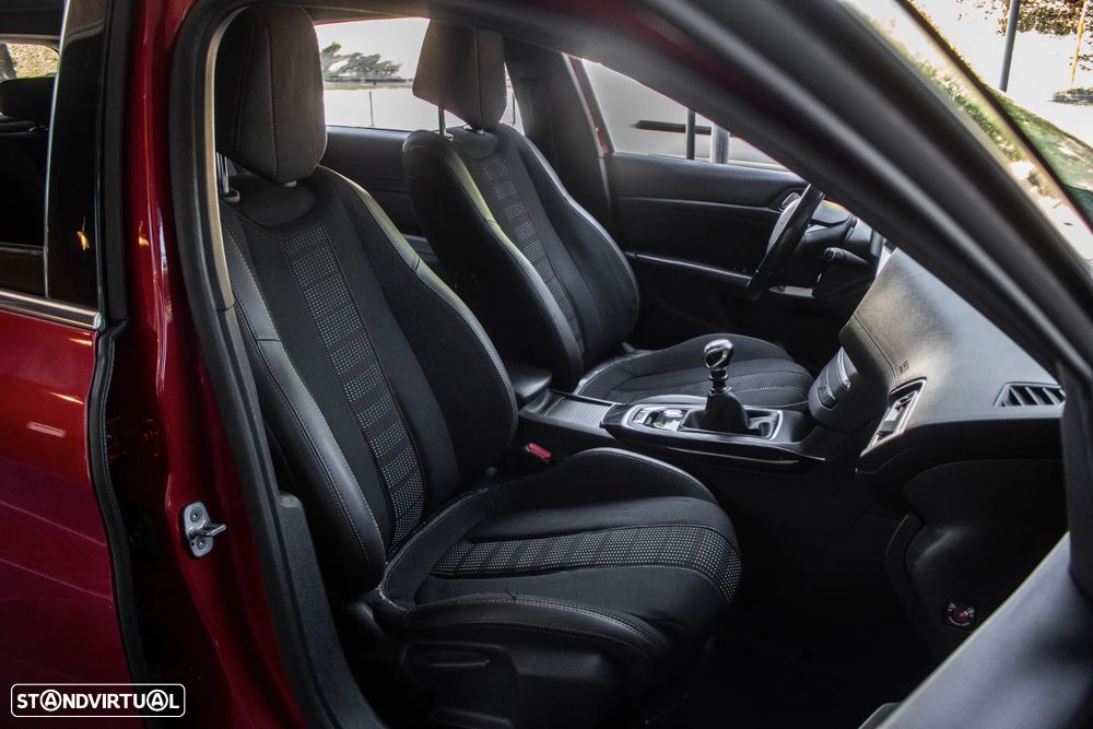 Peugeot 308 1.5 BlueHDi GT Line - 18