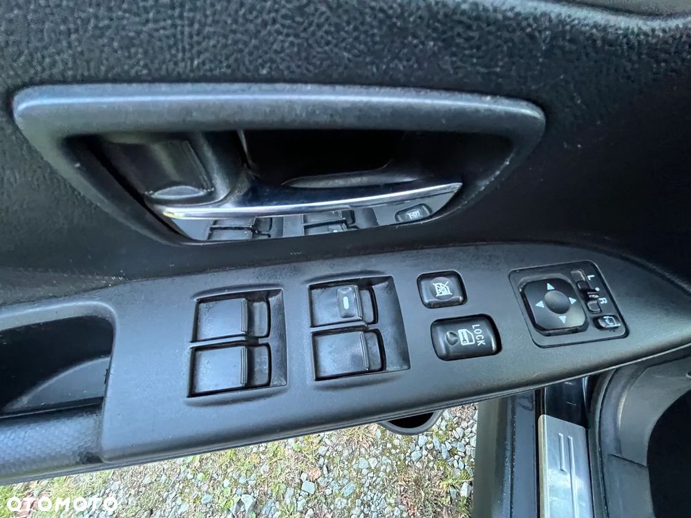 Mitsubishi ASX - 17
