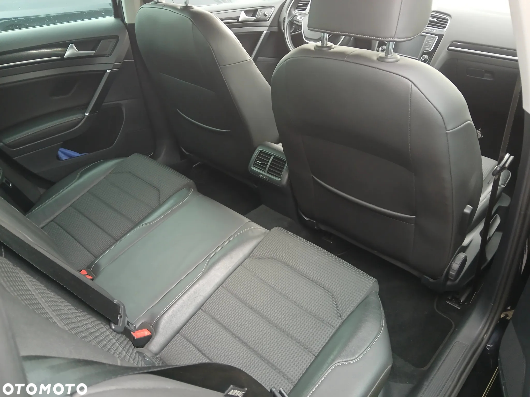Volkswagen Golf VII 1.4 TSI BMT Highline DSG - 20