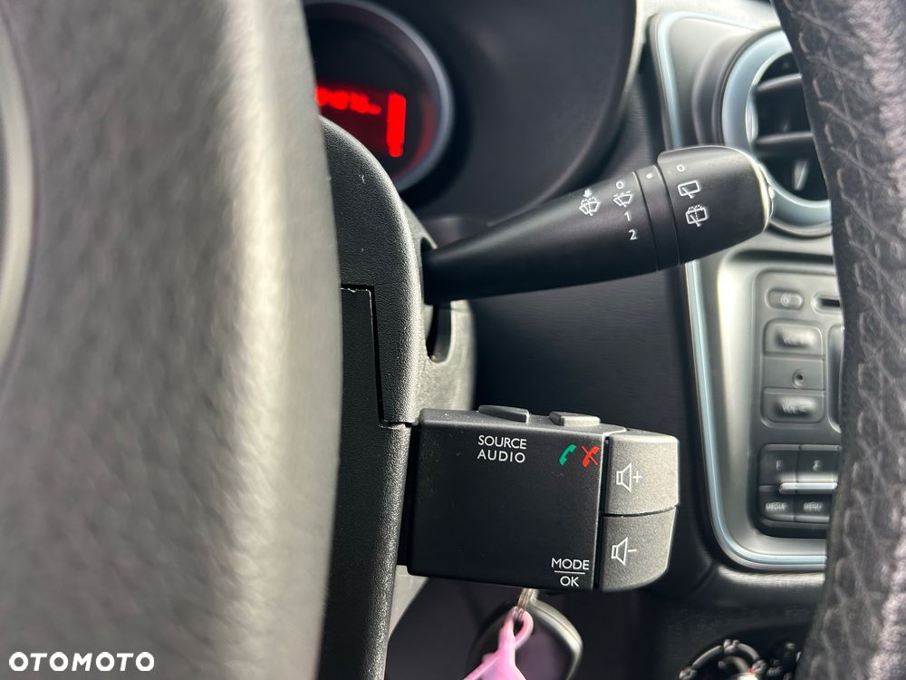 Dacia Lodgy dCi 110 Stepway - 18