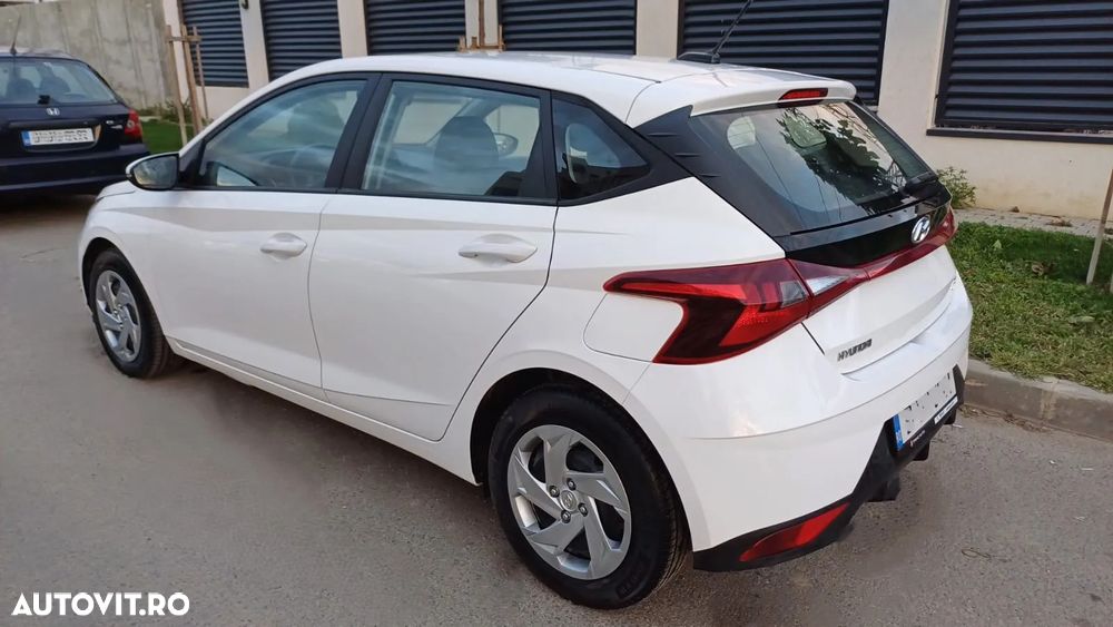 Hyundai i20 1.2 L 84CP 5DR Comfort - 3