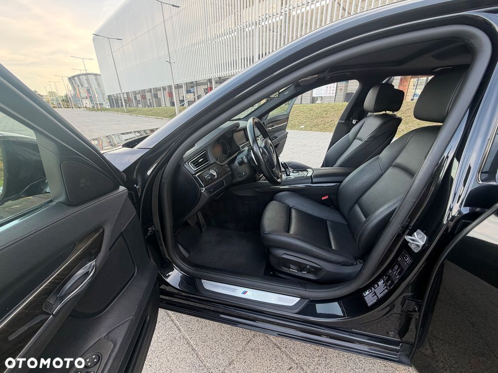 BMW Seria 7 730d xDrive - 14
