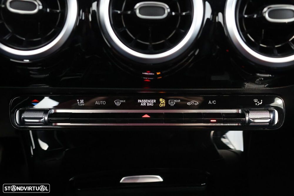 Mercedes-Benz CLA 180 d Style Plus Aut. - 39