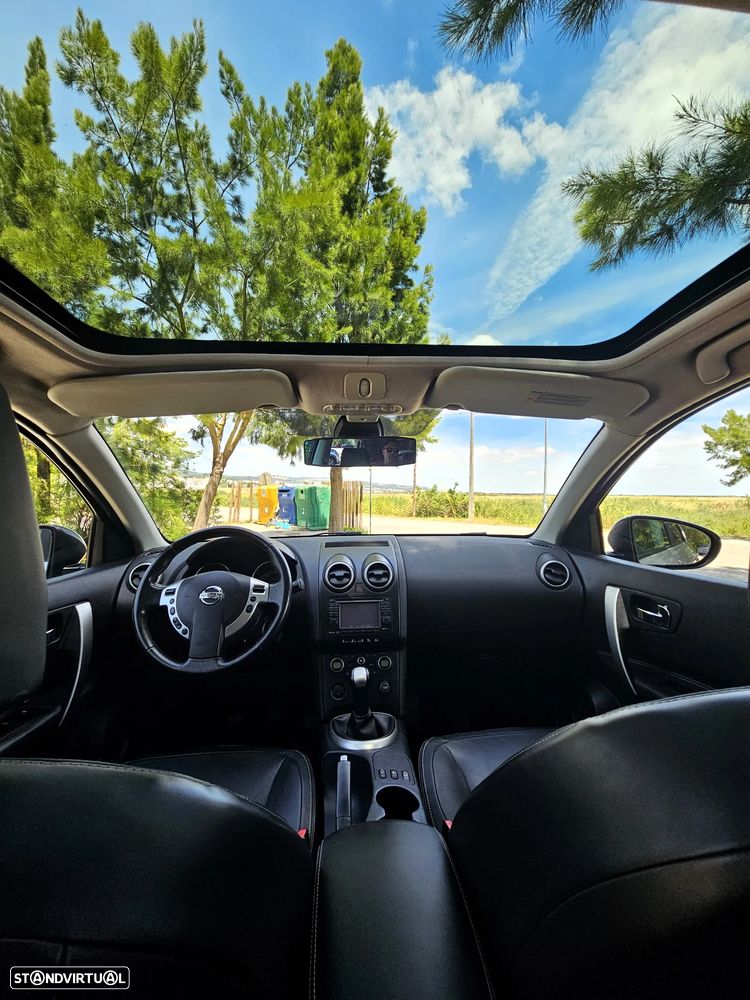 Nissan Qashqai 1.6 Tekna Premium 18 - 22