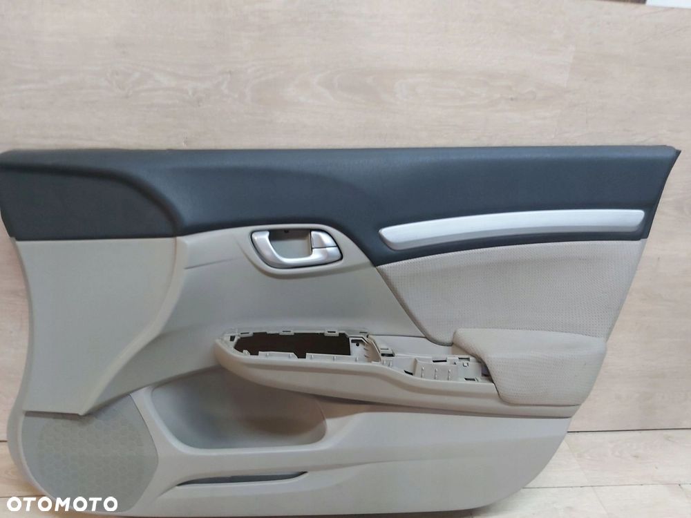 Honda Civic IX 9 boczek tapicerka drzwi prawy przód SEDAN 11-17r - 2